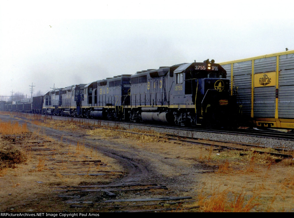 BO 3755 with scars of being leased to the ATSF in 1979-1980
